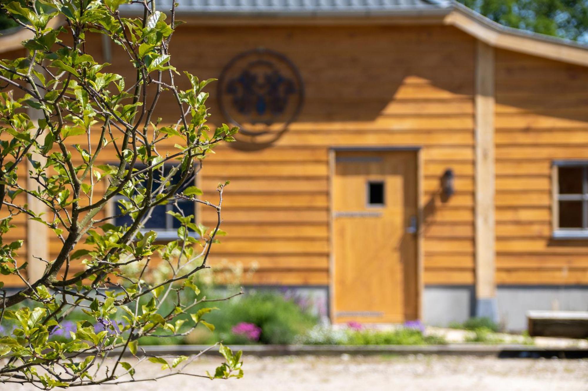 Magnolia Hoeve - Unieke Bestemming Voor Paardenliefhebbers En Bijzondere Overnachtingen In De Natuur Ledeacker エクステリア 写真